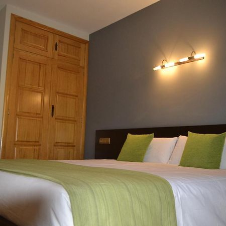 Hotel El Tratado Tordesillas Esterno foto