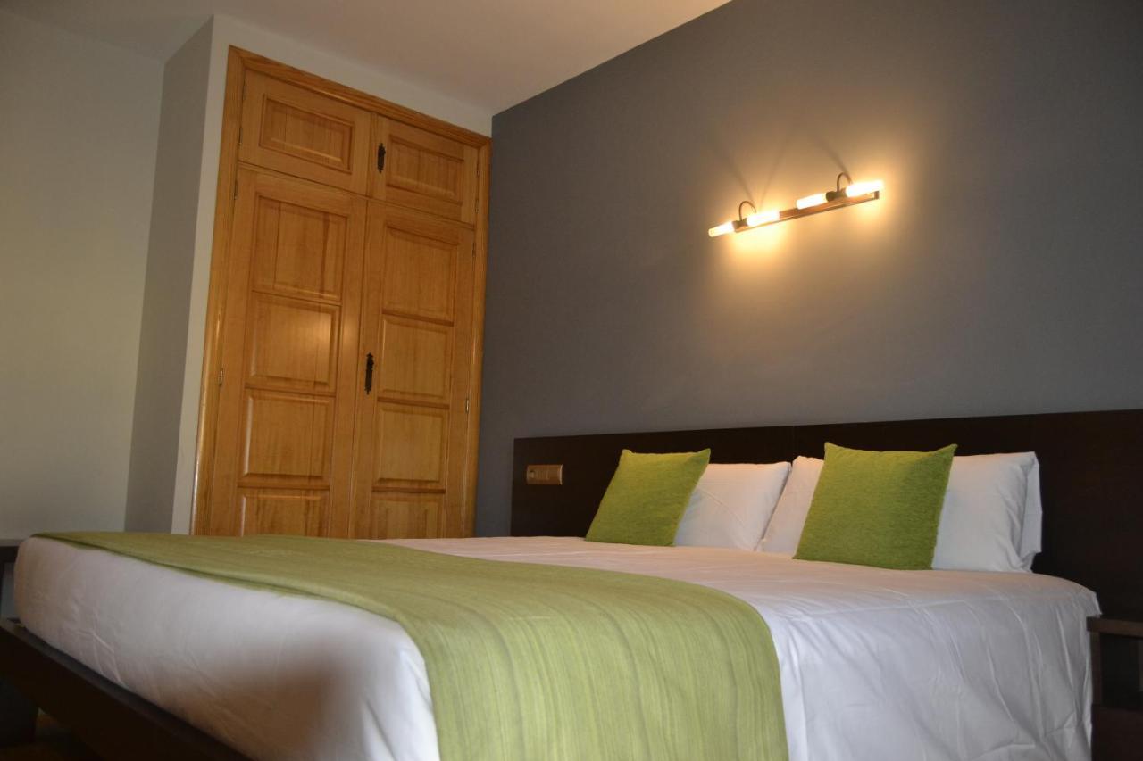 Hotel El Tratado Tordesillas Esterno foto
