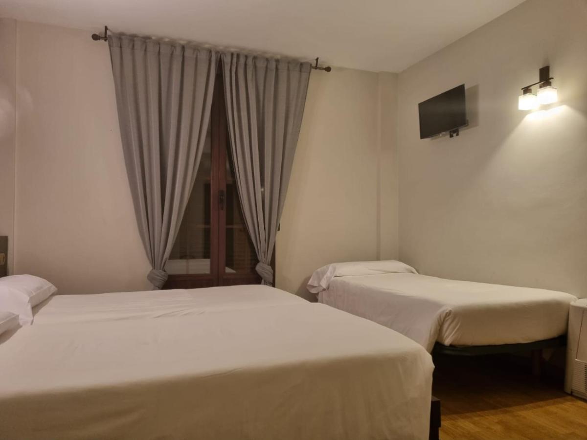 Hotel El Tratado Tordesillas Esterno foto
